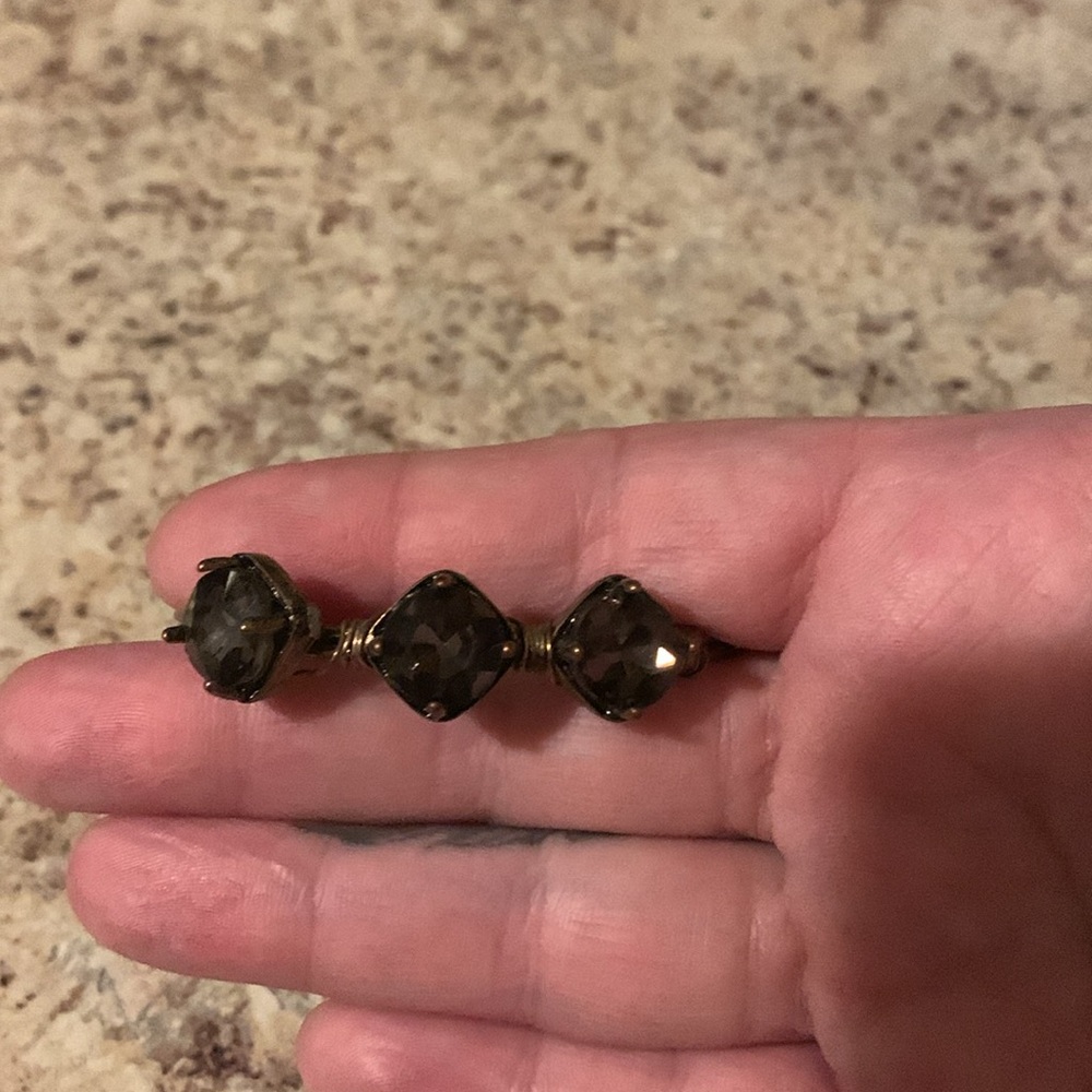 NWT Elegant Gold tone Bracelet with Gem Accents 👑🌹👑